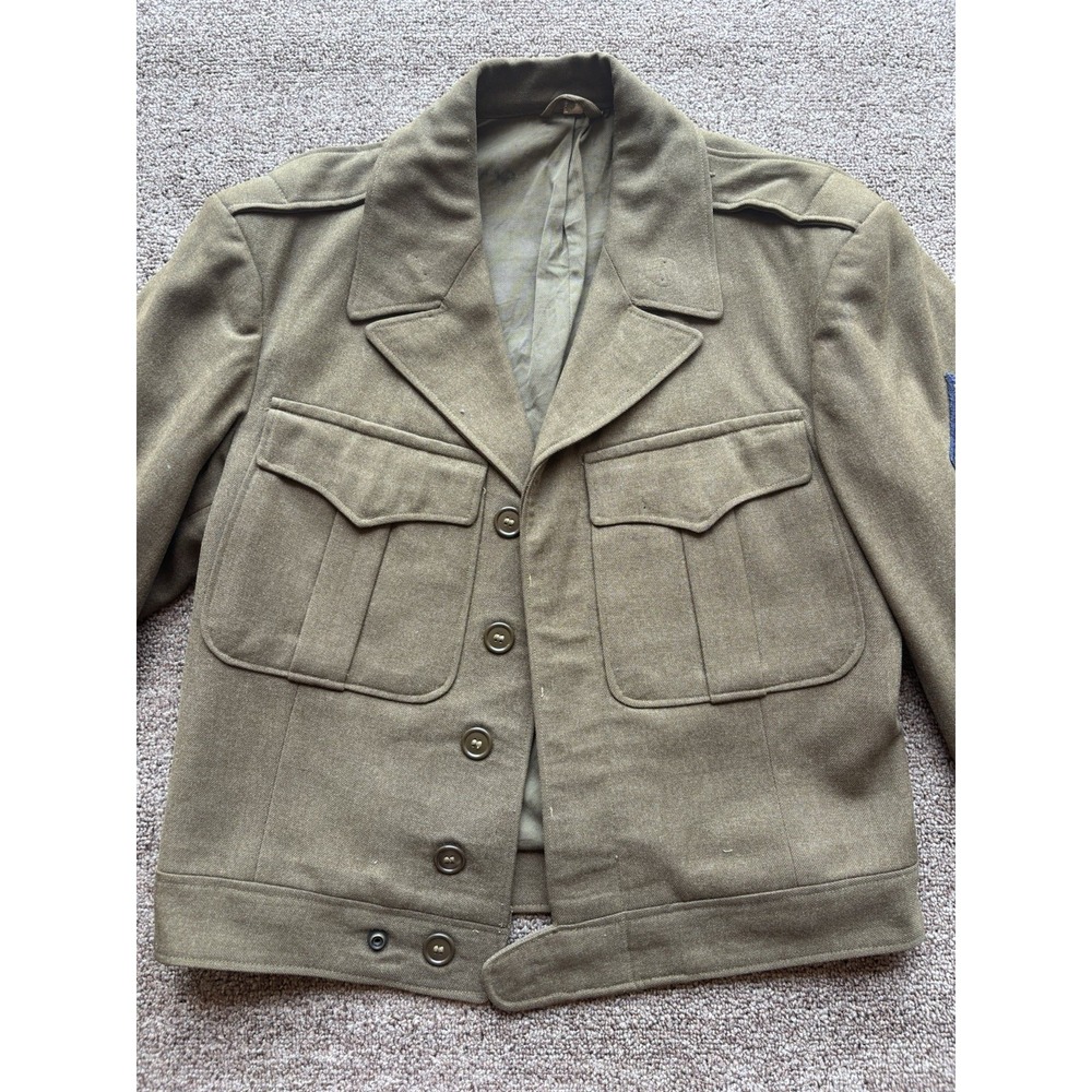 VTG WWII US Army M-1944 Wool Field Ike Jacket⭐️Corporal Chevrons 1940s Cropped⭐️ - Picture 2 of 16